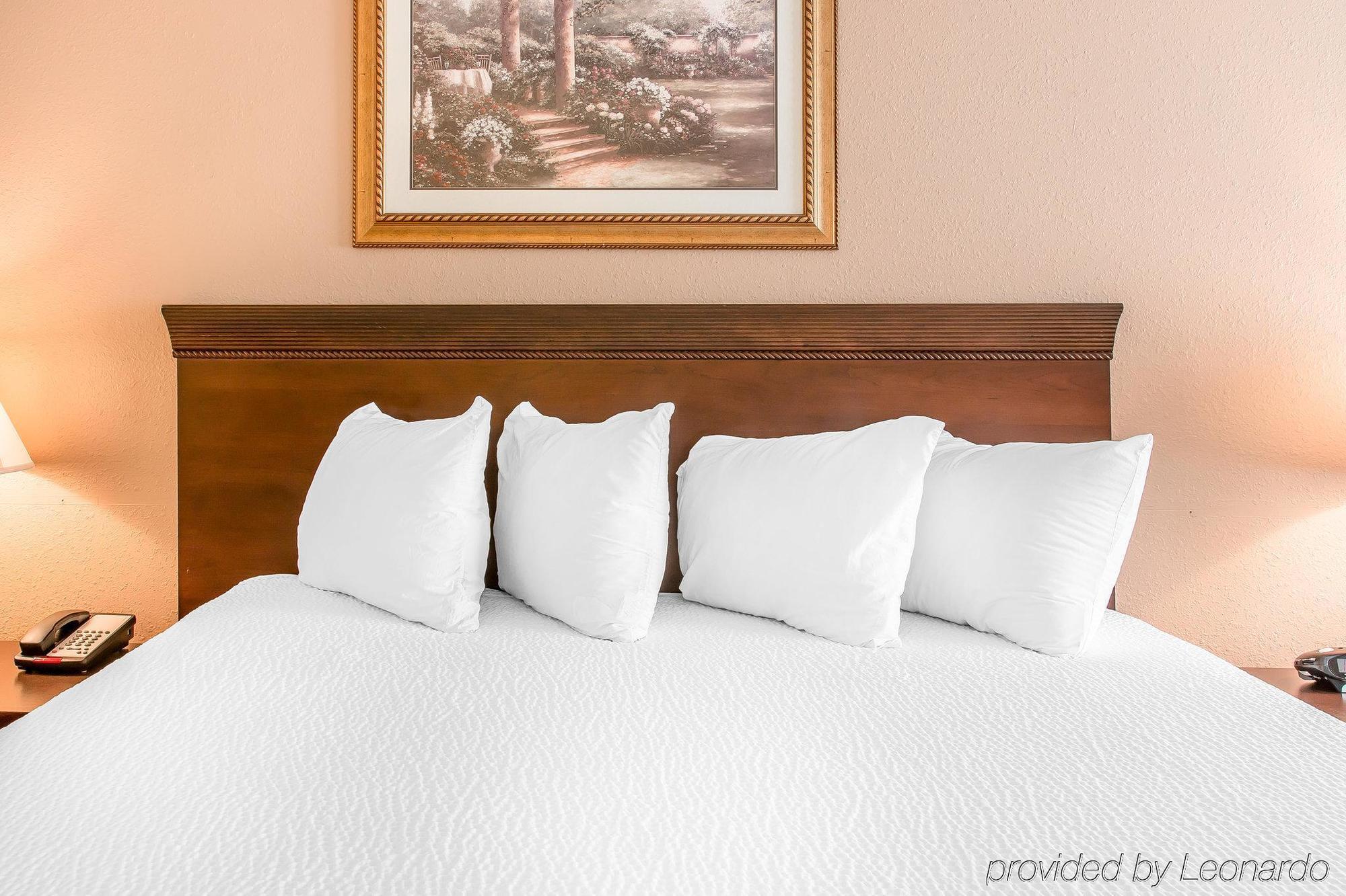 Motel 6 Elkhart, In Экстерьер фото